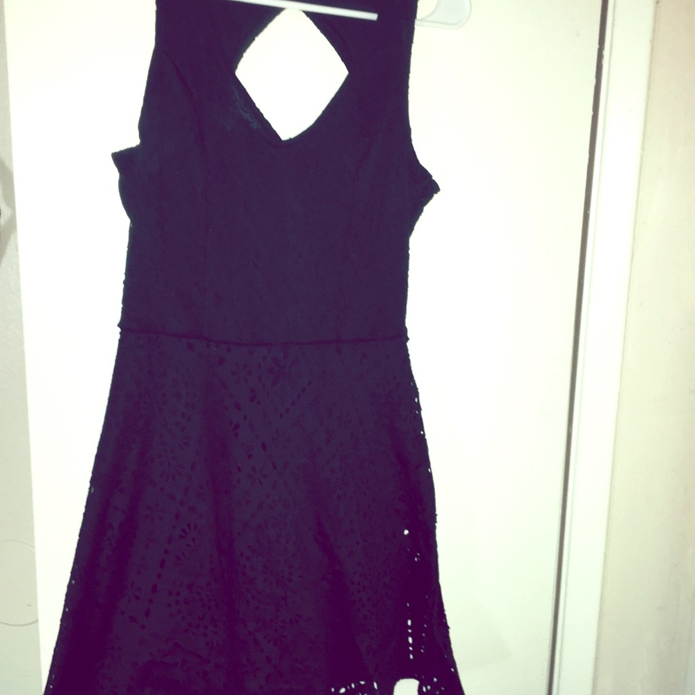 Dress diamond back